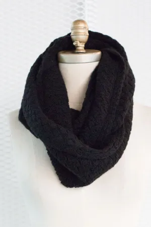 360 Cashmere - Monica Cashmere Scarf in Black