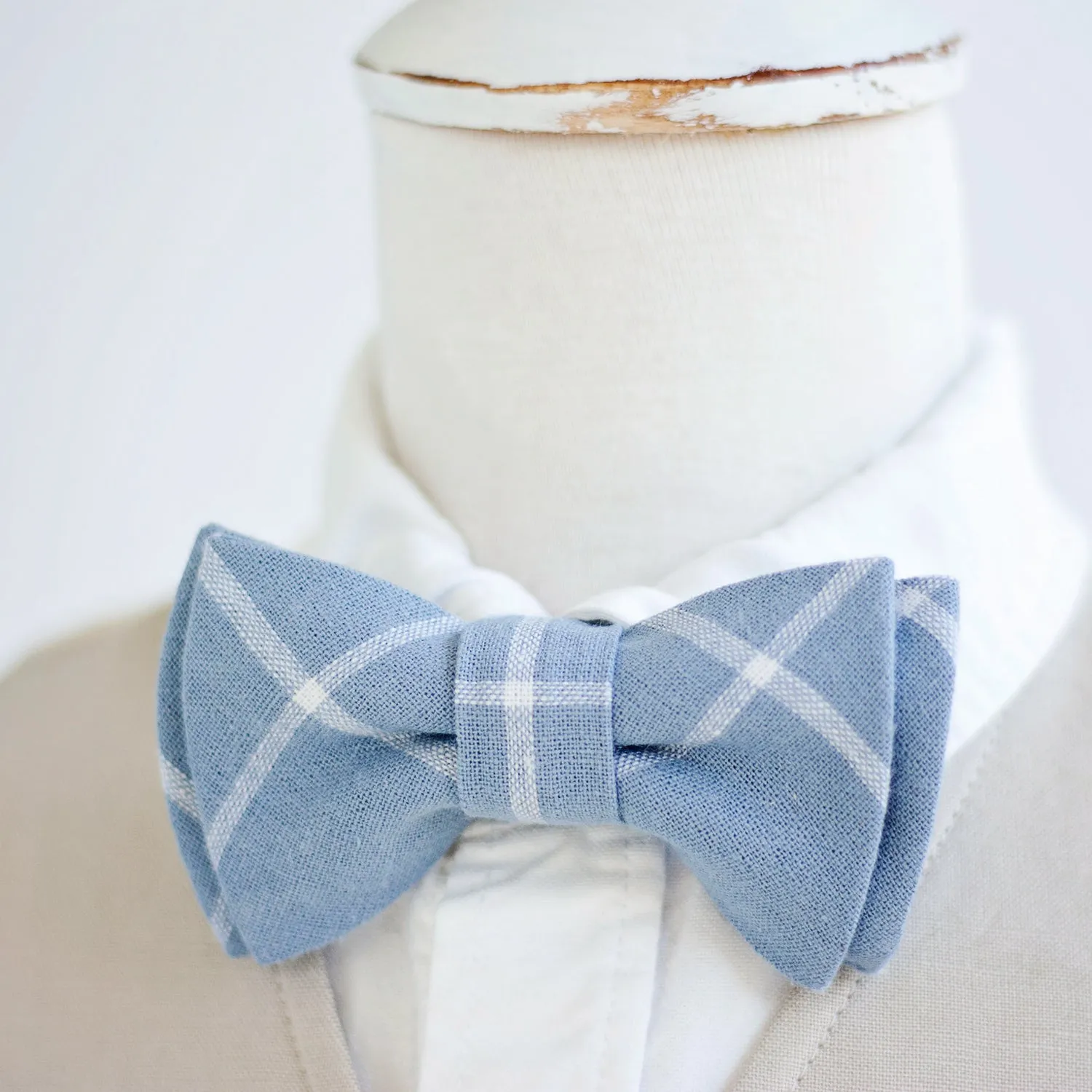 Boy's Bow Tie / Chambray Linen Window Pane