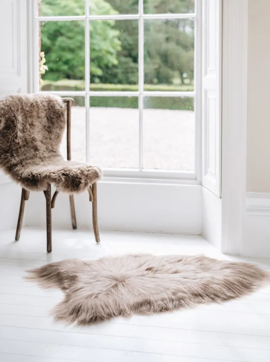 Icelandic Sheepskin Rug Dyed (Long Hair)