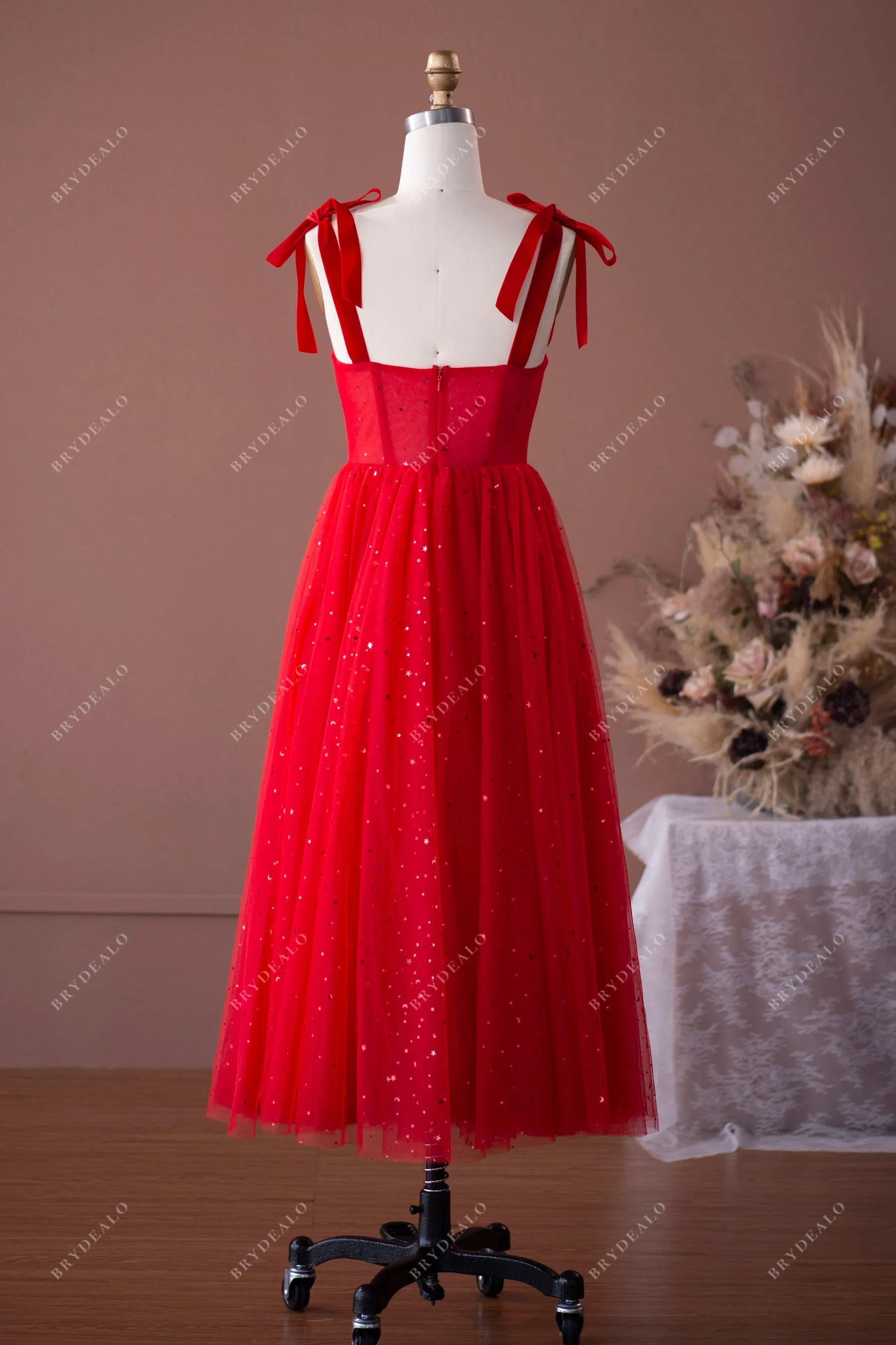 In Stock | Gold Star Red Tulle Tea Length Prom Dress