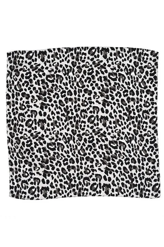 Leopard Print Scarf in Grey