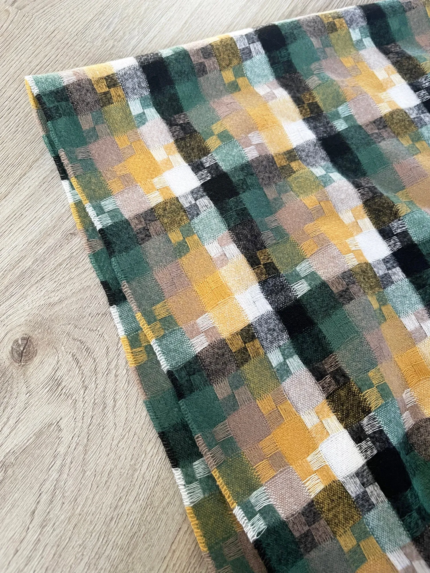 LONG GREEN MULTICOLOUR WOOL MIX CHECKED TARTAN SCARF