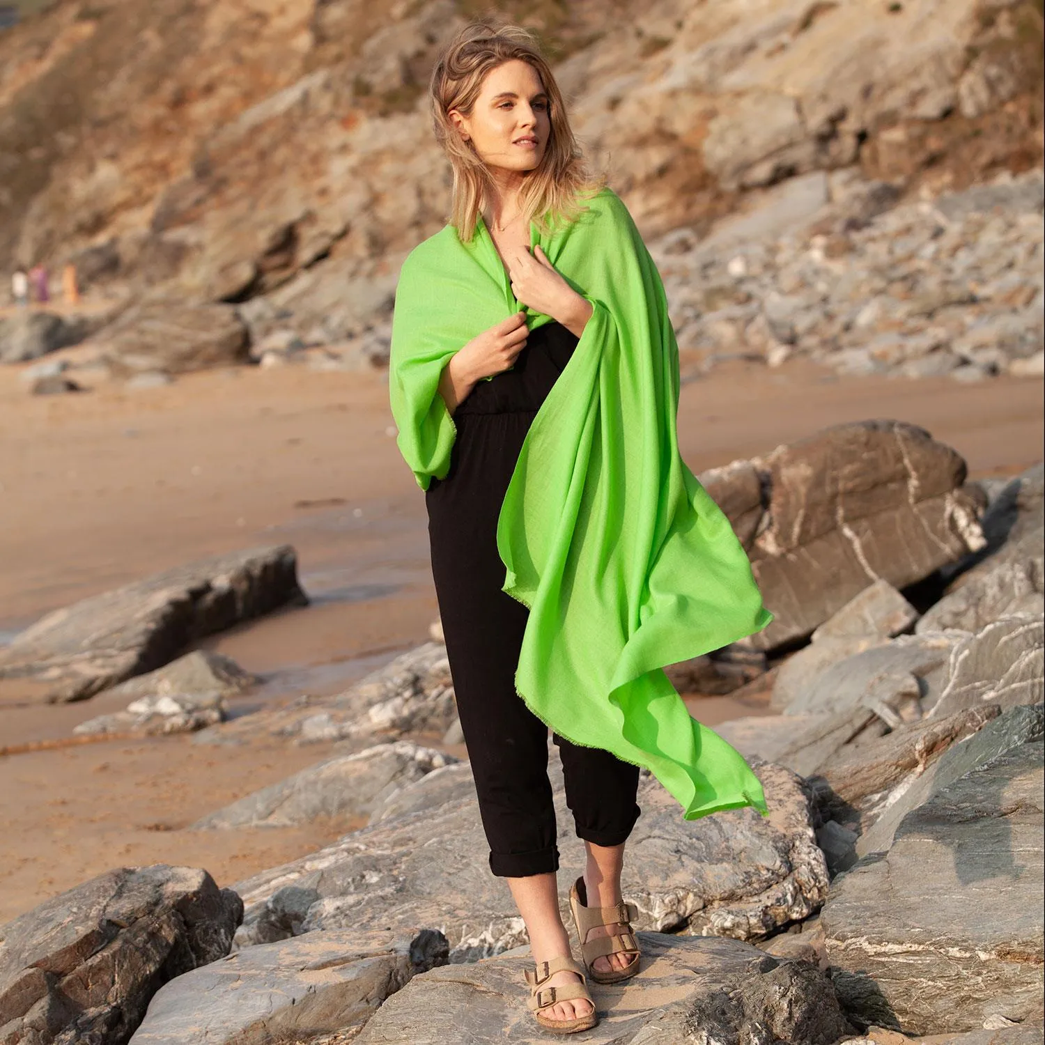 Merino Wool Shawl Lime