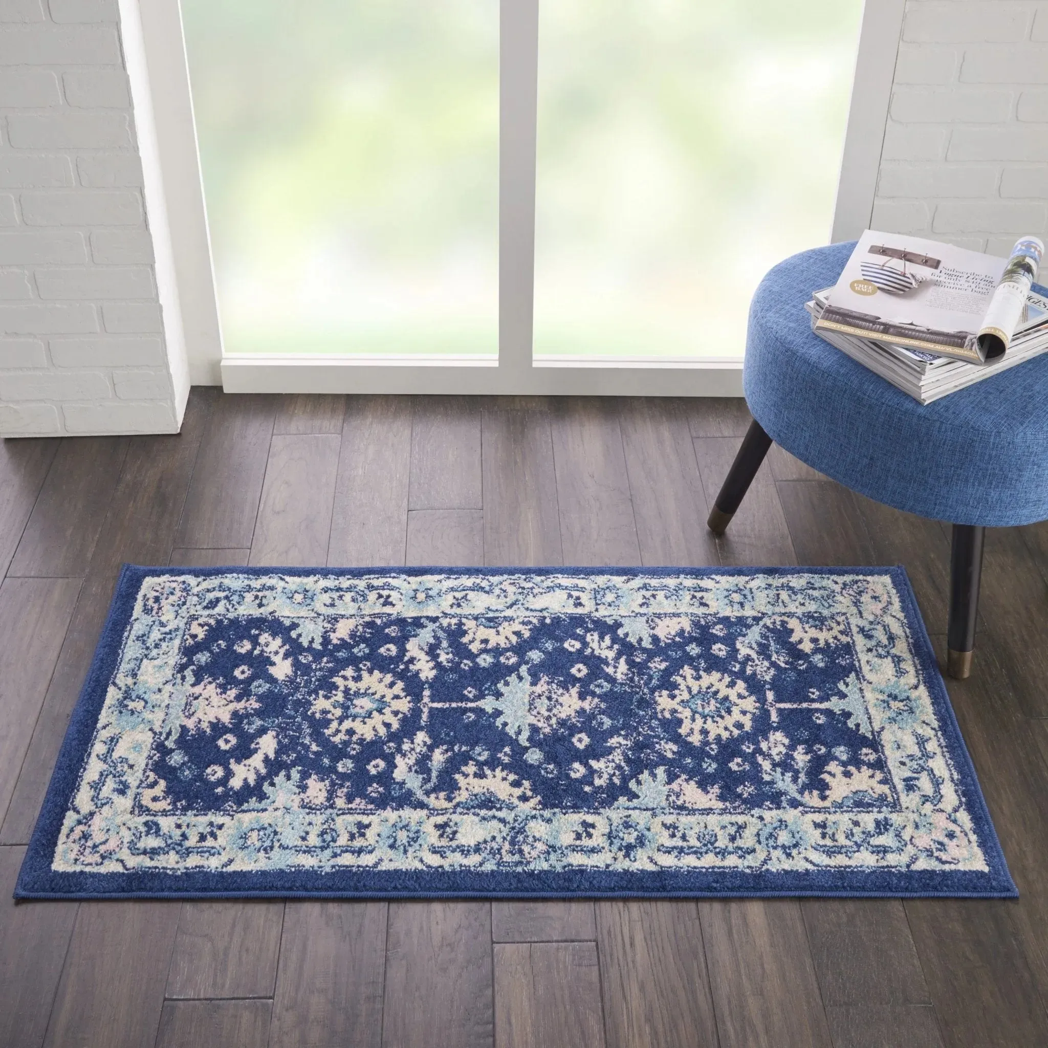 Tranquil TRA10 Navy/Ivory Rug