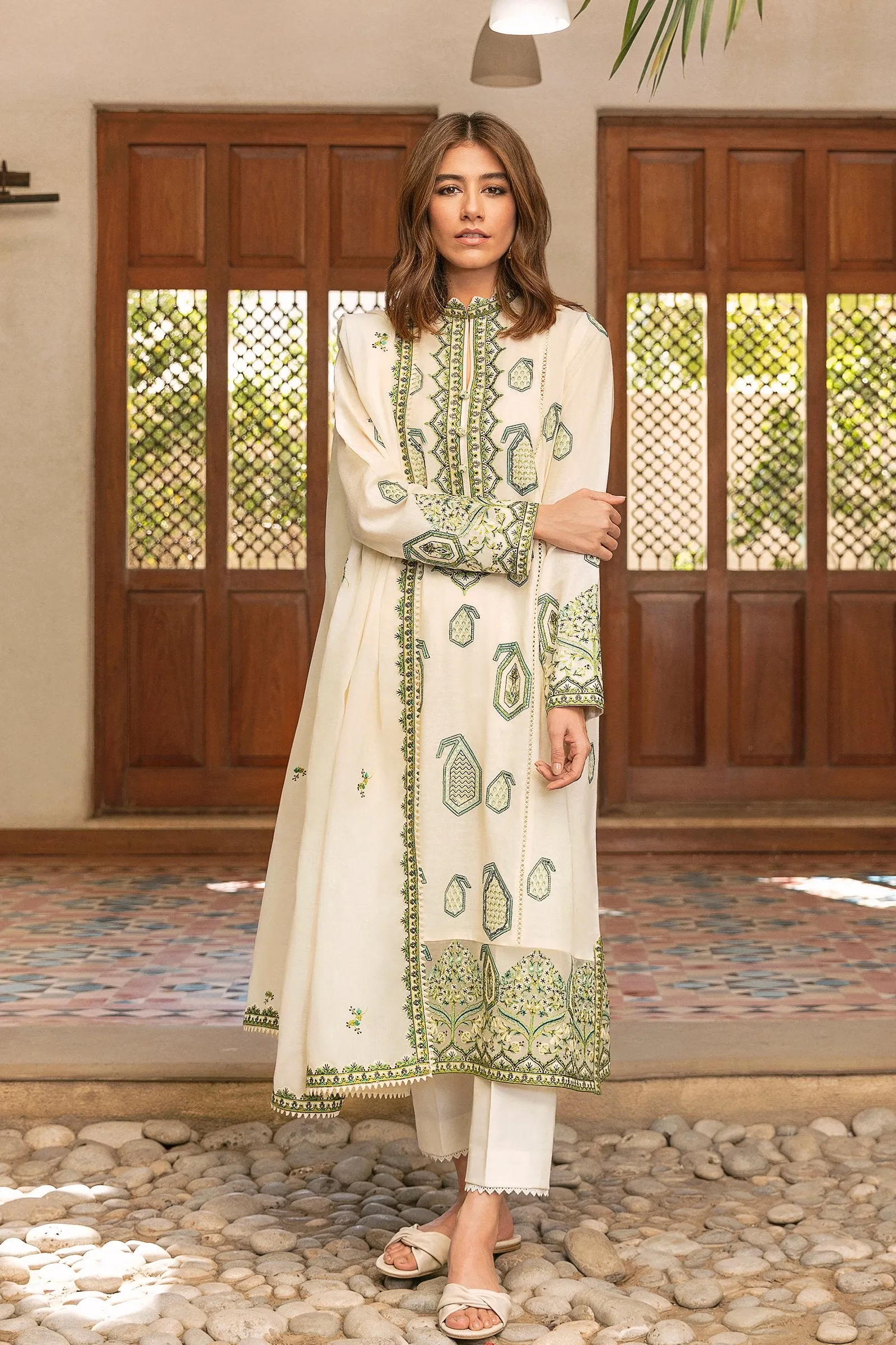 Zaha by Khadijah Shah Lawn Collection – ROWSHAN  (ZL21-15 B)